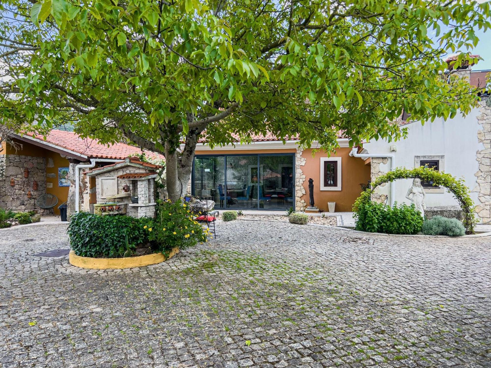 Refúgio das Artes Porto de Mós Exterior foto